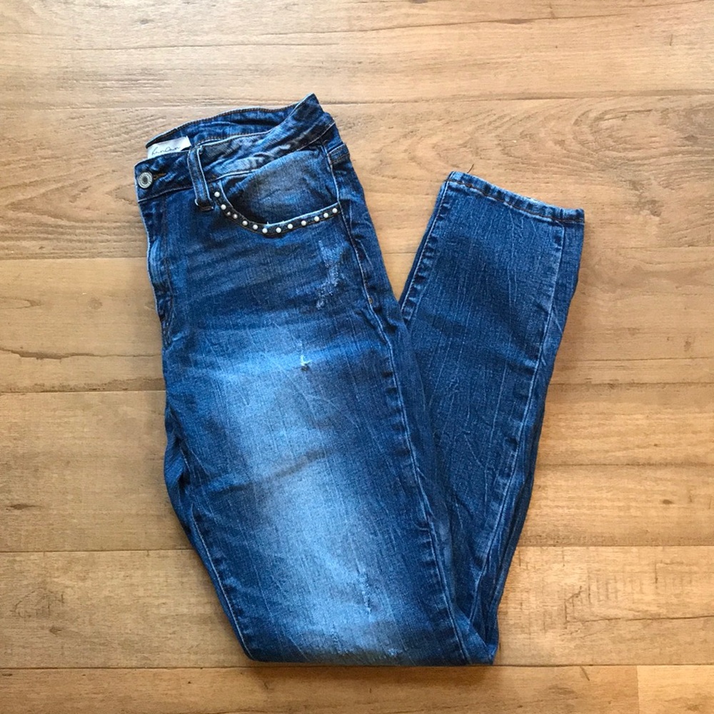 KanCan Jeans with pearls